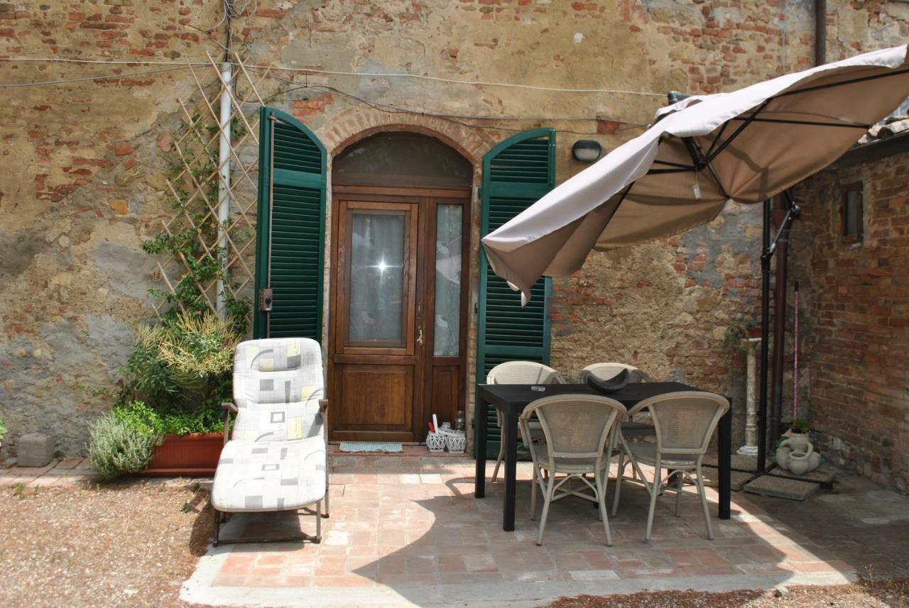 Apartamento A Casa Di Giulia Siena Exterior foto
